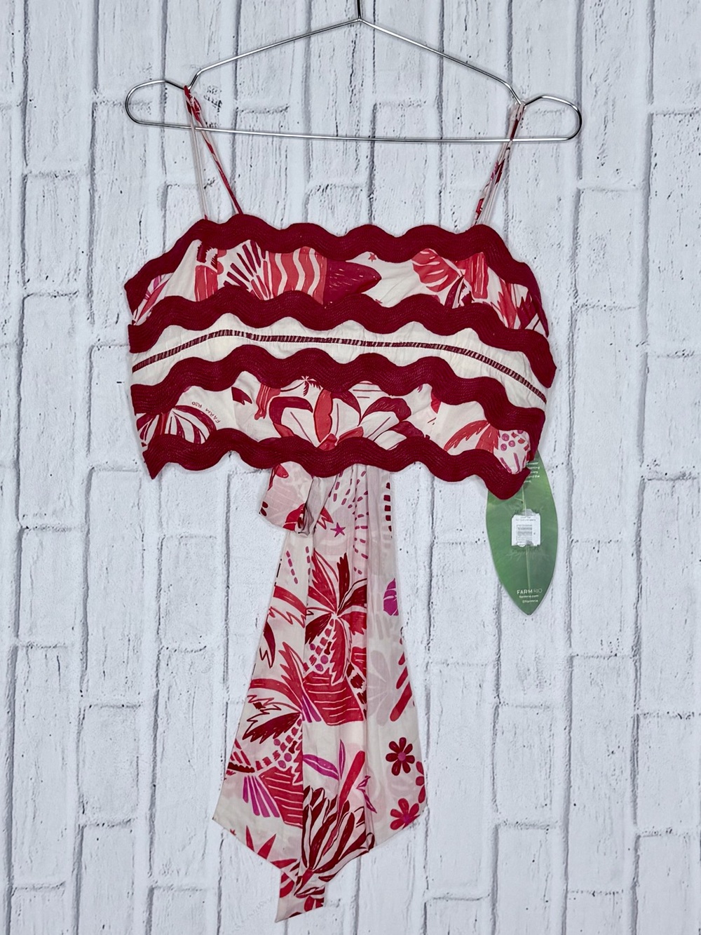 🌺 FARM Rio 100% COTTON Rio Tiles Off-White Crop Top NWT Medium Ric Rac Tie Back - Picture 4 of 10